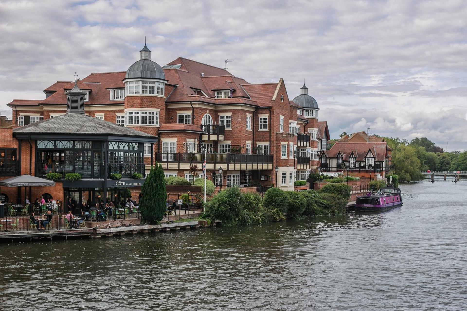 Charles House - Windsor Castle Hotel Екстериор снимка